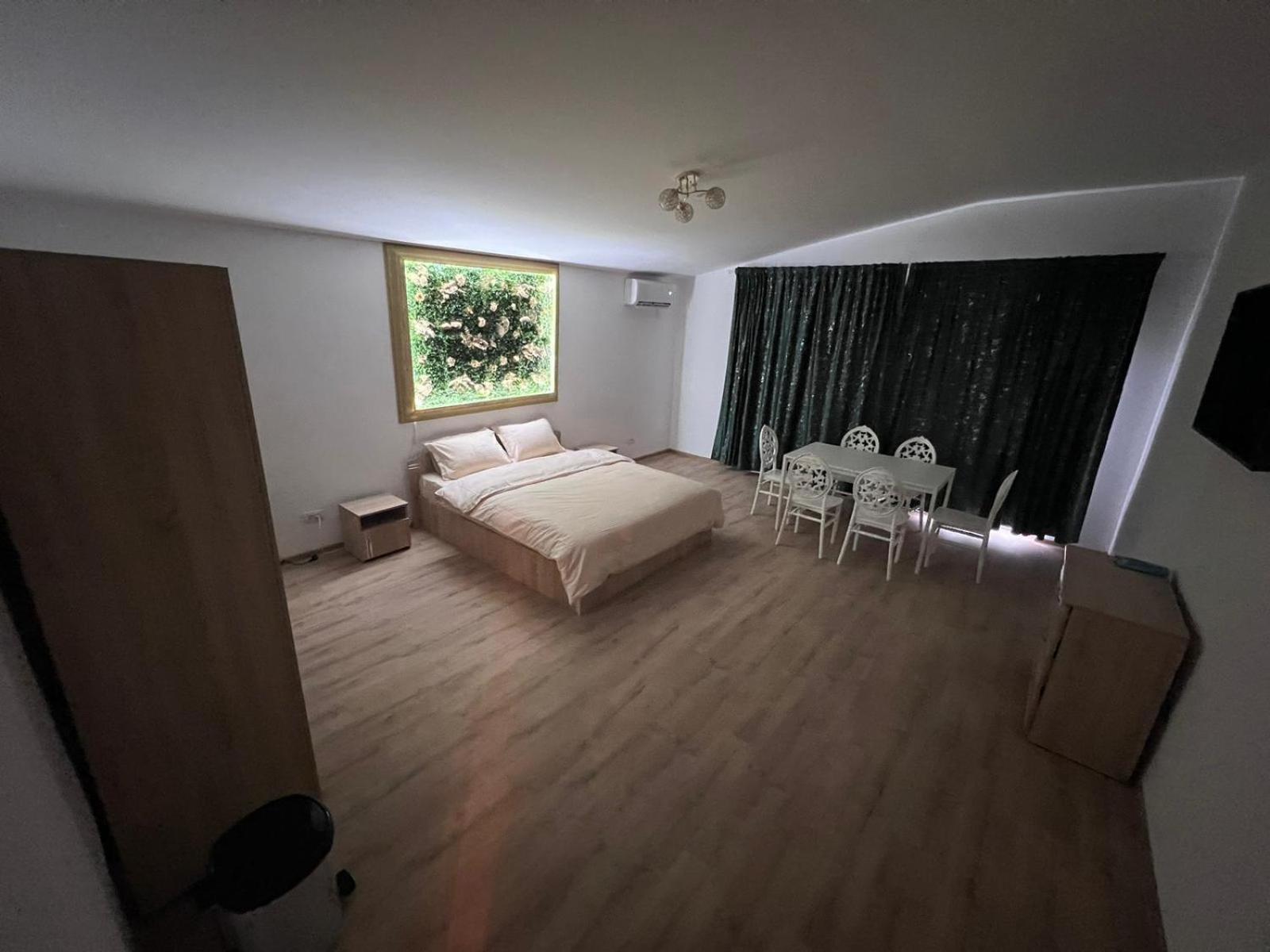 Casa Privata Airport Bucharest Therme Bucharest Balotesti Eksteriør billede