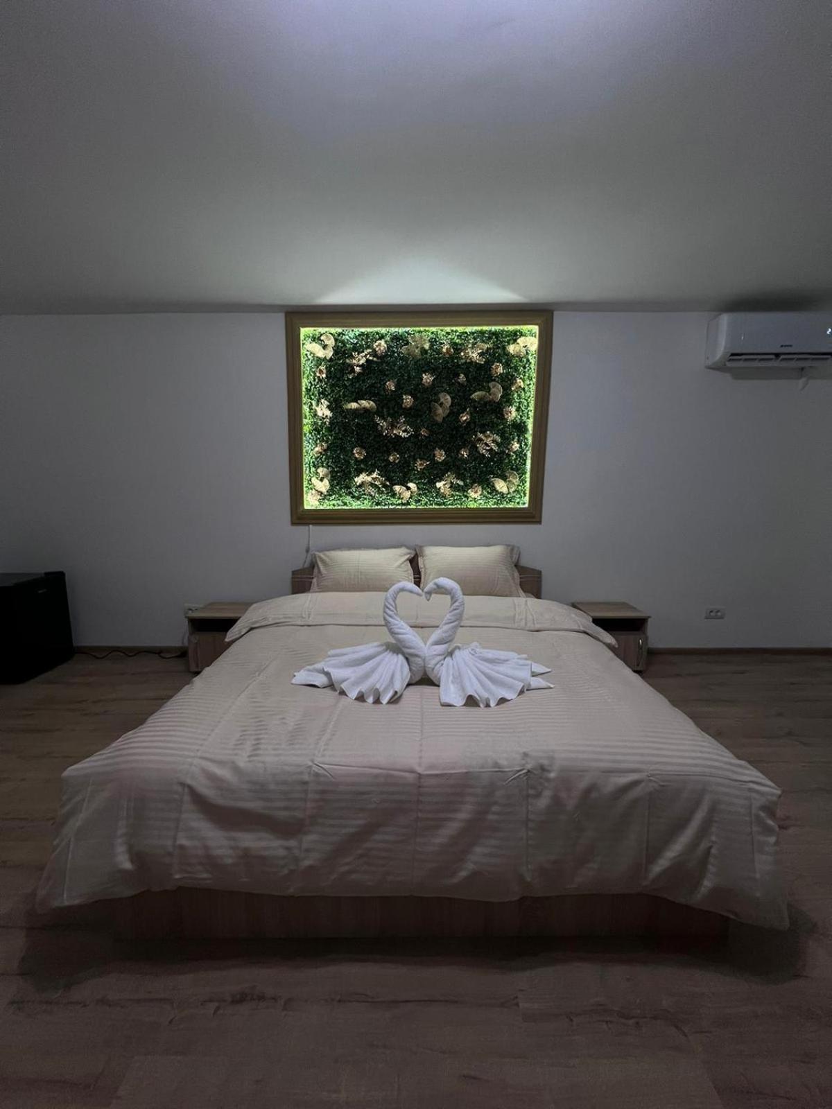 Casa Privata Airport Bucharest Therme Bucharest Balotesti Eksteriør billede